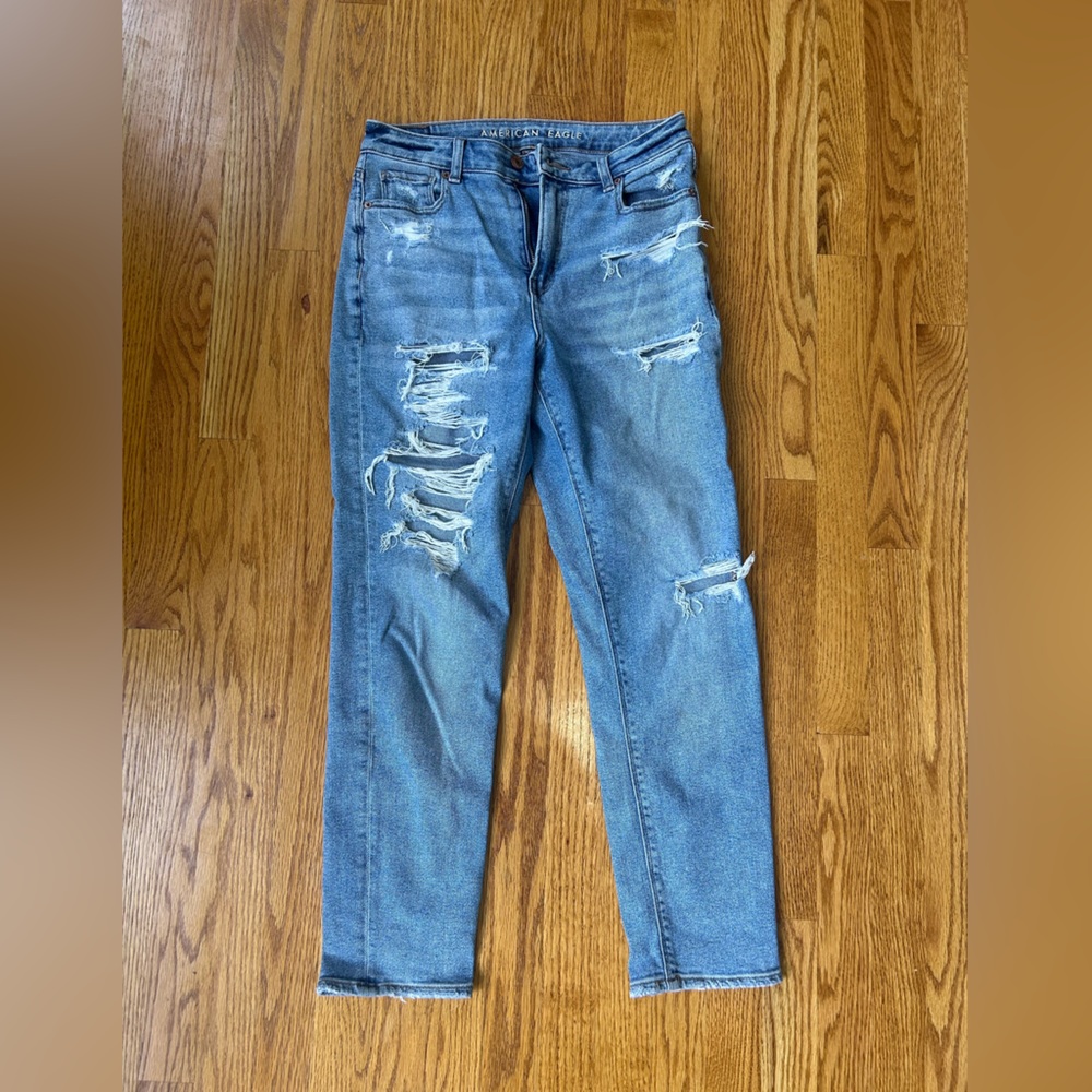American Eagle Outfitters Distressed Blue Skinny Jeans
